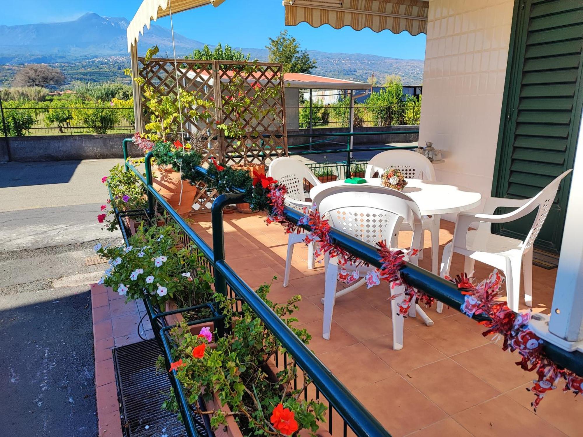Apartamento Sea Garden, fronte mare con piscina Mascali Exterior foto